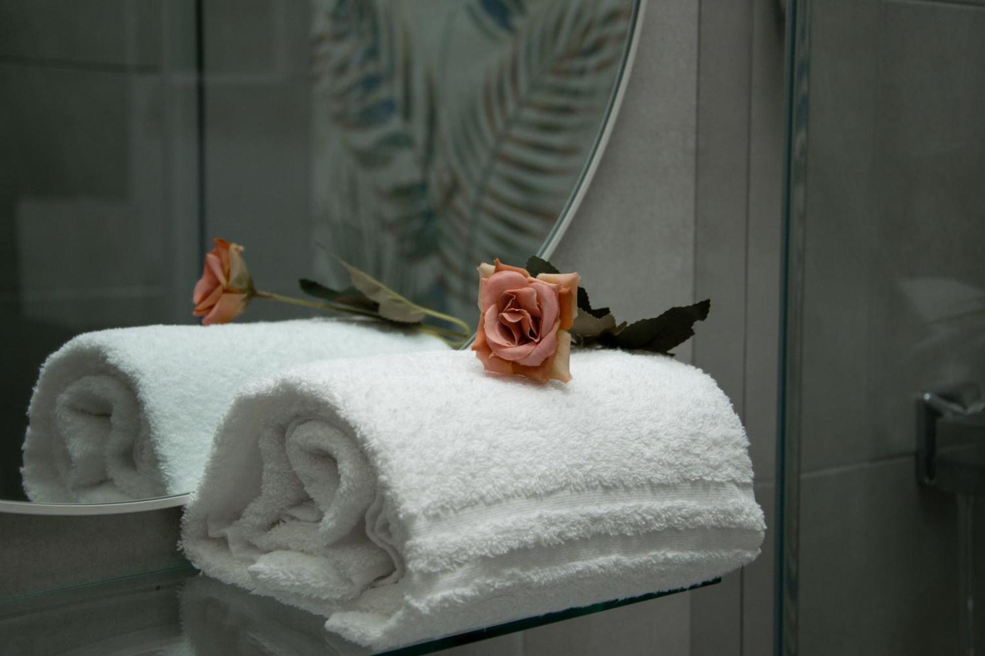 Mbs Marconi Bridge Suites Guest House Rome Bagian luar foto