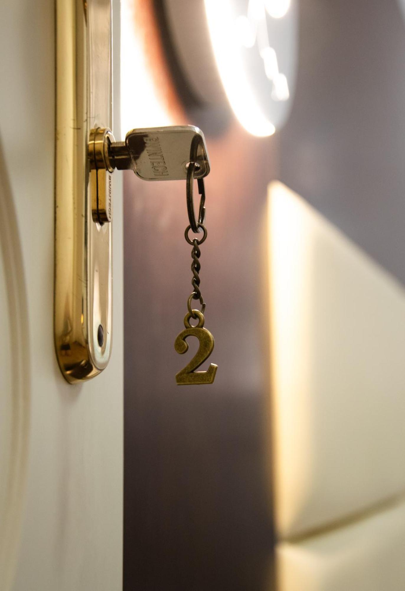 Mbs Marconi Bridge Suites Guest House Rome Bagian luar foto