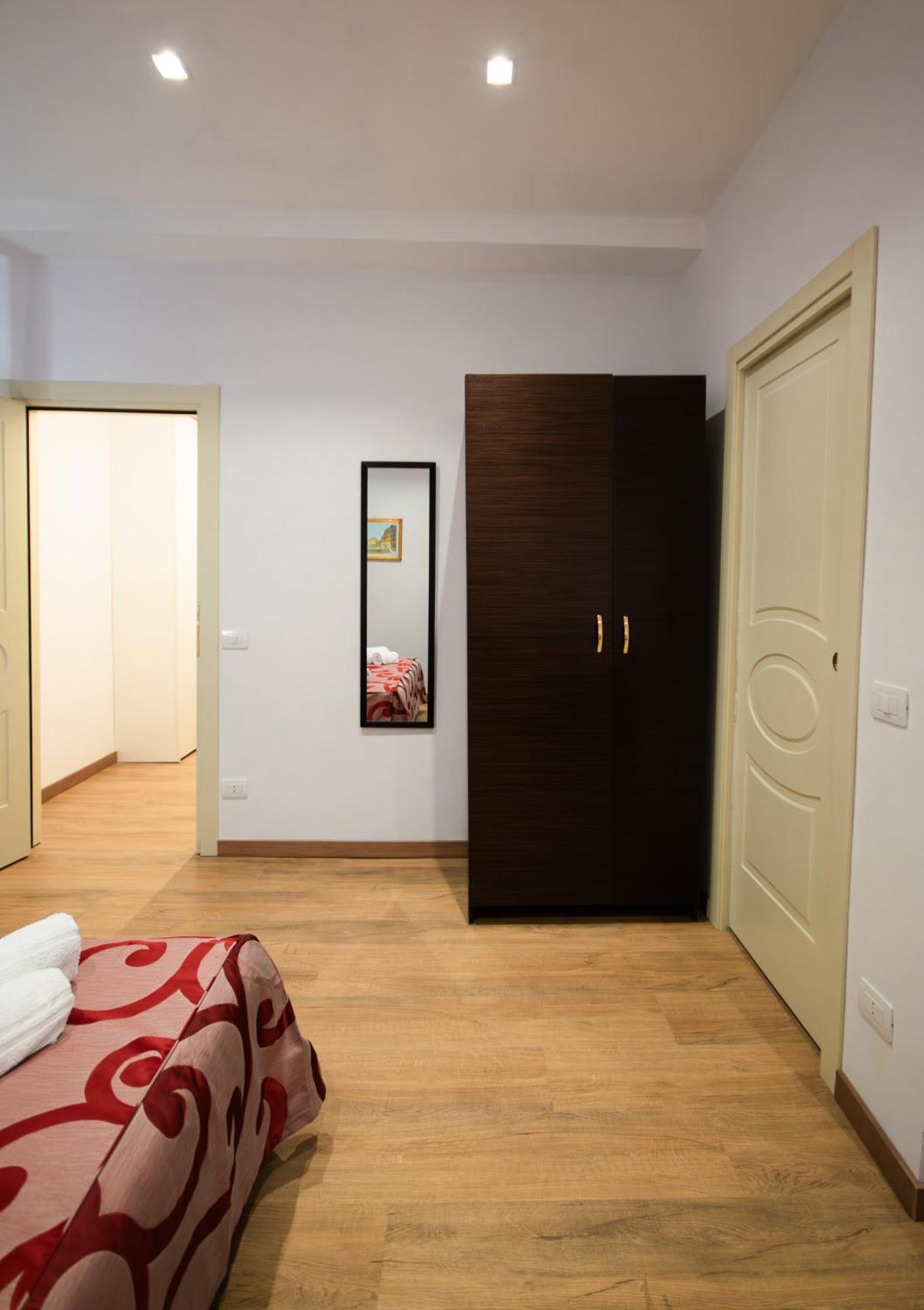 Mbs Marconi Bridge Suites Guest House Rome Bagian luar foto