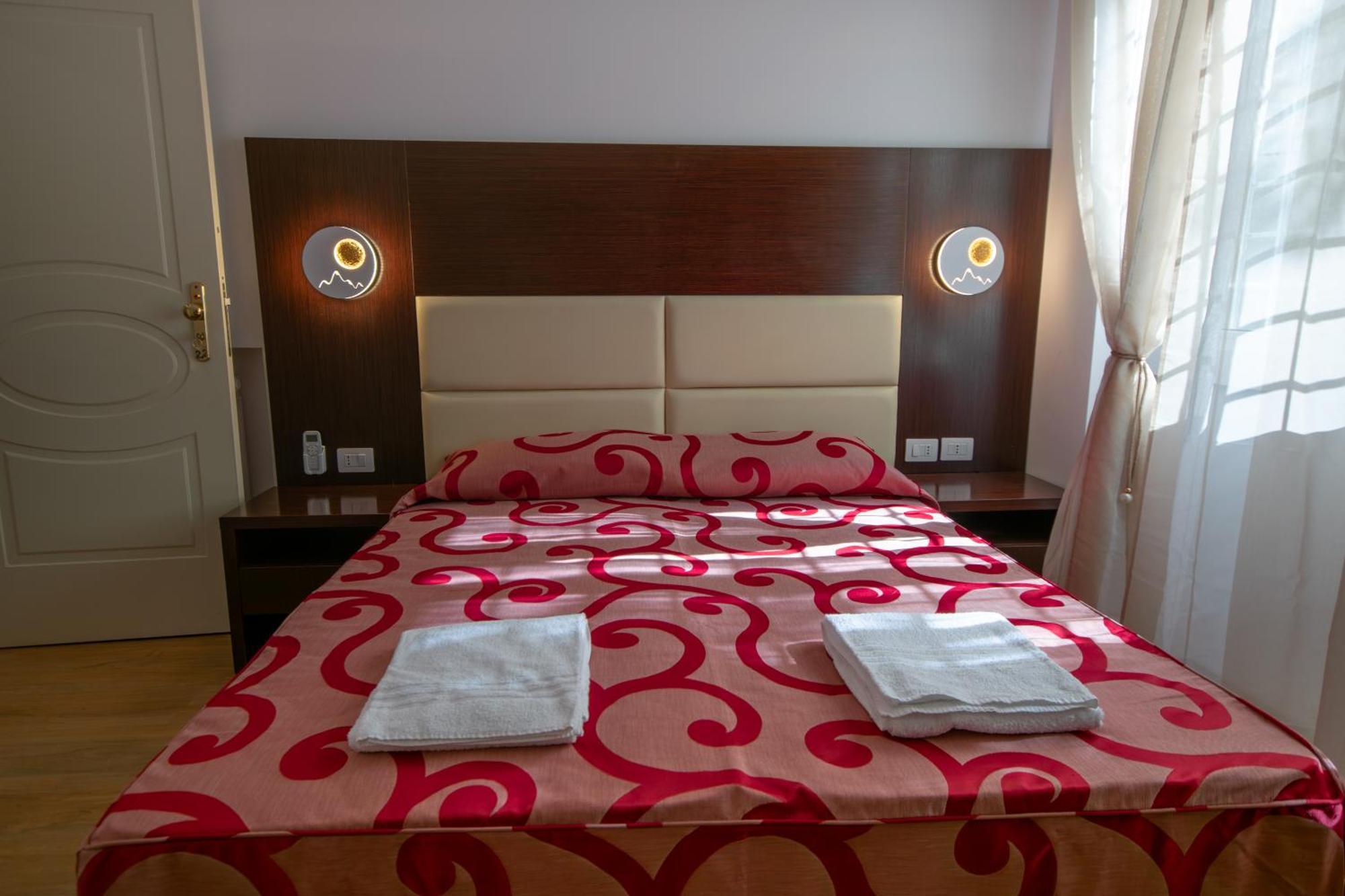 Mbs Marconi Bridge Suites Guest House Rome Bagian luar foto