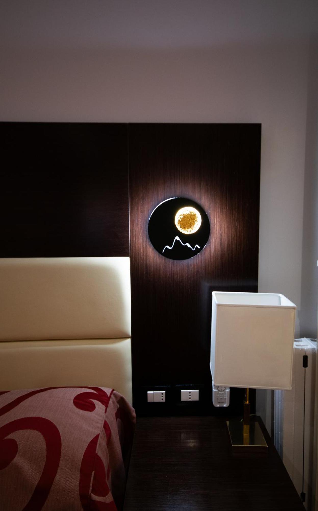 Mbs Marconi Bridge Suites Guest House Rome Bagian luar foto
